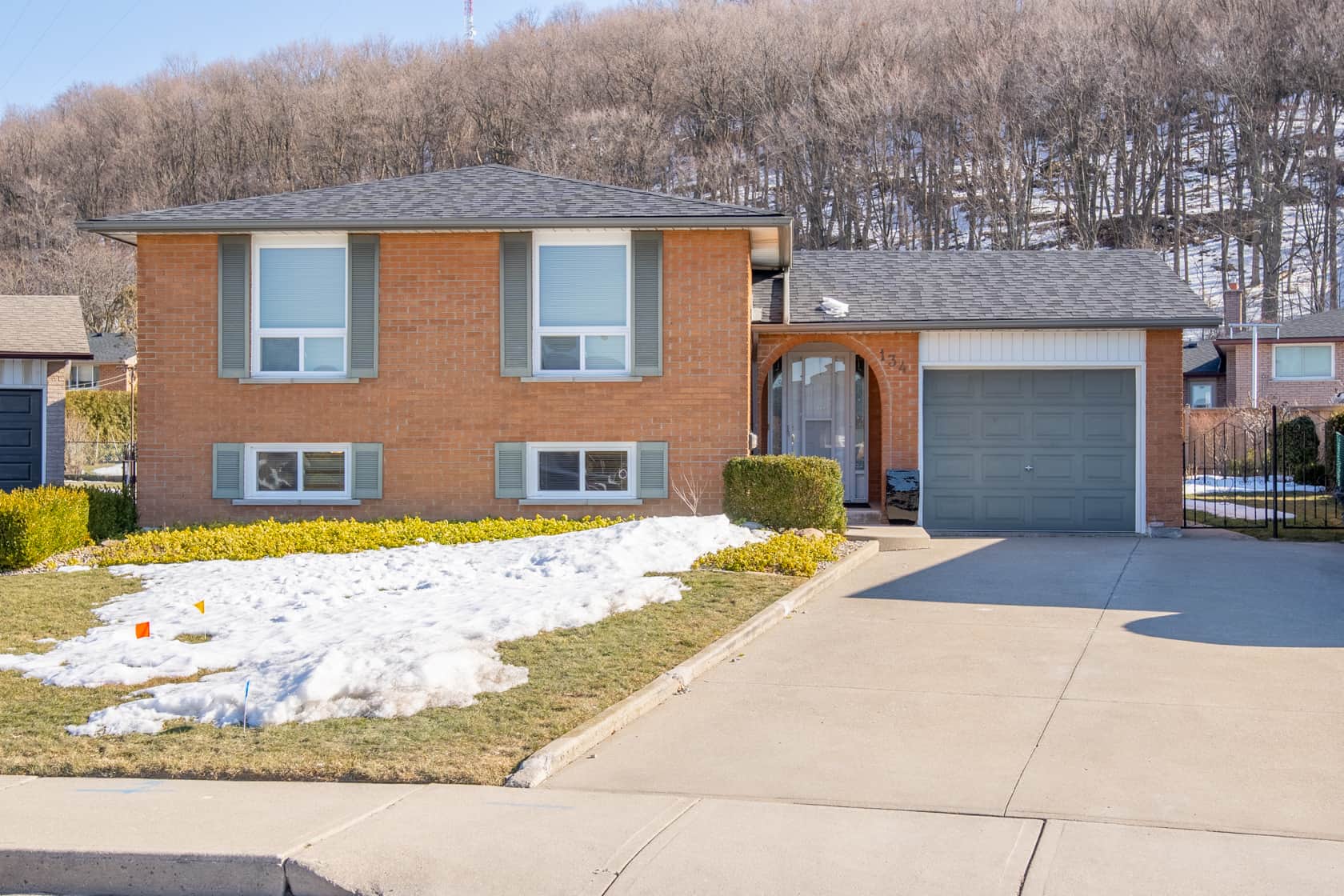 134 MARCELLA Crescent #B, Hamilton