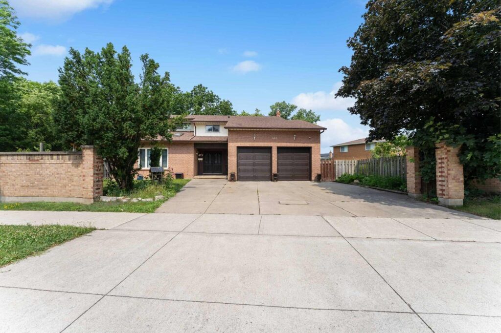 425 Greenhill Ave., Hamilton